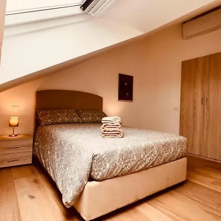 Urban House - Skylight House Navigli Center Apartment Mailand