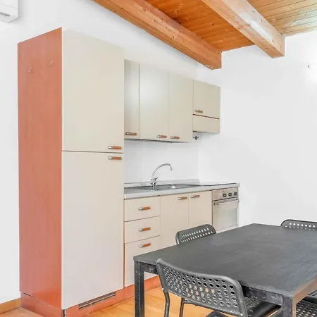Apartment Mo37 Loreto- Duomo - Chic Milan