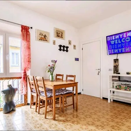 بيت ضيافة Relax A 4 Salti Dai Navigli ميلان