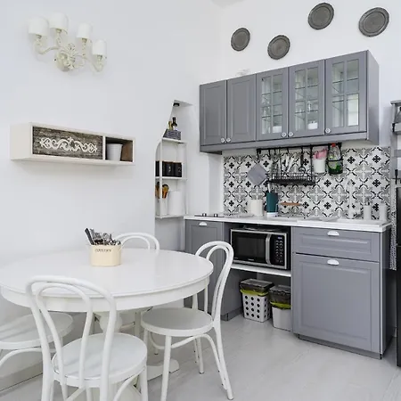 Dateo - Castel Morrone Charme * Milan