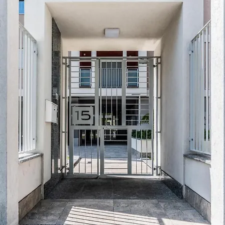 San Siro Con Garage Privato * ميلان