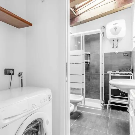 Apartment Mo37 Loreto- Duomo - Chic Milan