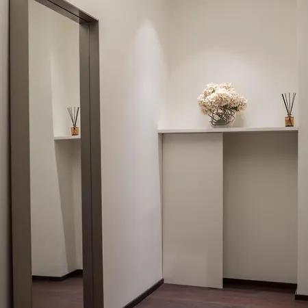 Sant'ambrogio Luxury R&r 公寓