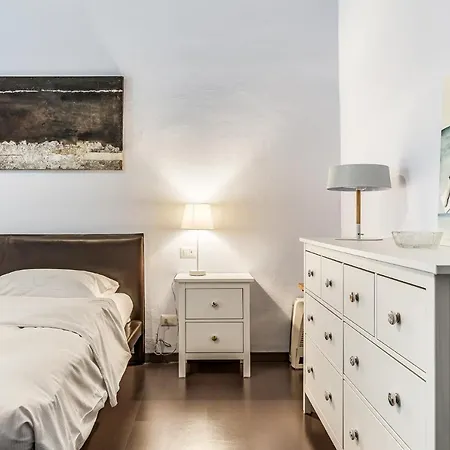 Citylife Tiziano 4pax Wifi Apartment
