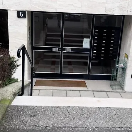 Trilocale Con Parcheggio Privato Szálloda *