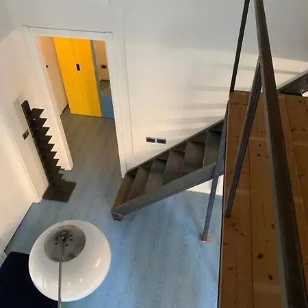 Ven79 Loreto - Duomo - Near To The Station - Апартаменты Милан