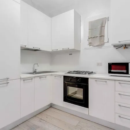 Mo30 Loreto- Duomo- Large Modern - *