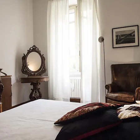 Via Ciro Menotti Halldis Apartment Apartman Milánó