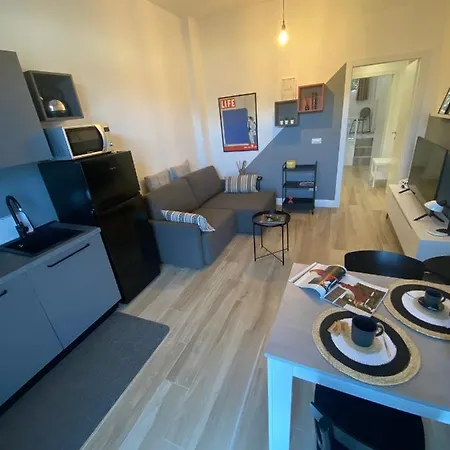 A Casa - Just Like At Appartamento Milano