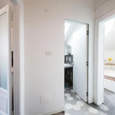 Apartment Duomo-citta Studi Elegante E Luminoso A