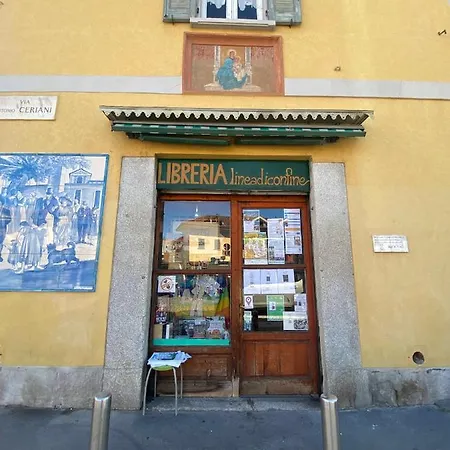 A Casa - Just Like At Milano