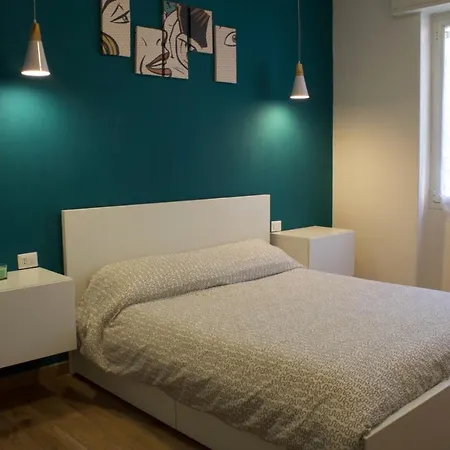 Spacious And Welcoming In 公寓