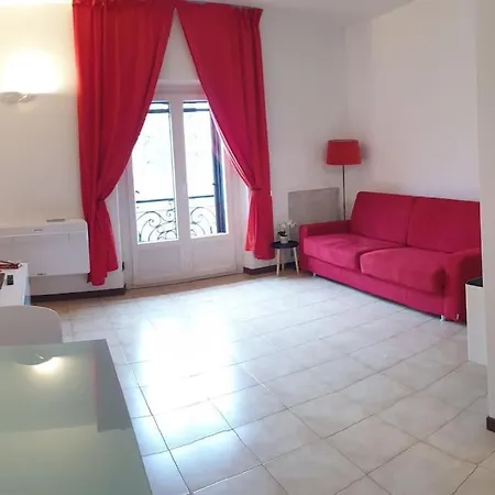 Appartement In Zona Piazza Repubblica-centrale Milan