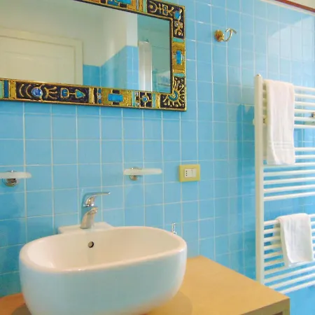 Δωμάτια σε οικογενειακή κατοικία The Bedroom In *