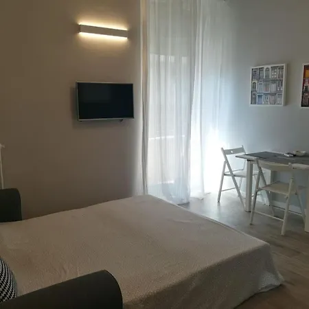 Lägenhet Mm3/repubblica, 2 Min. Da Staz.