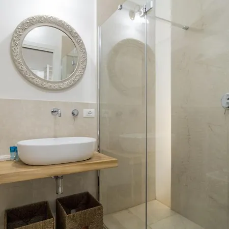 Easylife - Elegante Dimora A Due Minuti Dal Duomo Apartment Milan