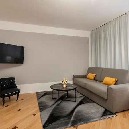 Duomo Apartment Milan