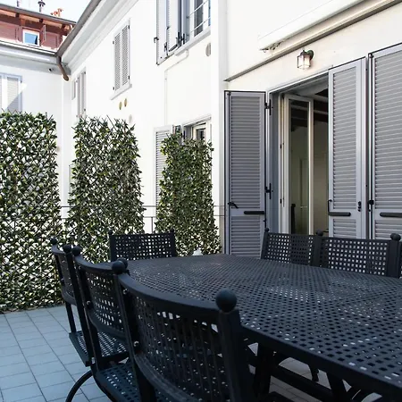 Apartment Youhosty - Charming 2-bed Flat With Terrace, Navigli & Duomo