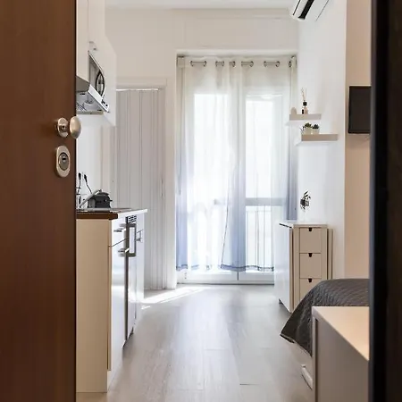 Maya Loreto Apartment *