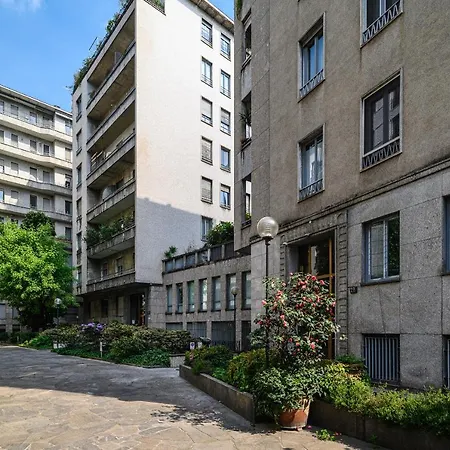Apartman San Babila - Visconti Di Modrone Charme Milánó