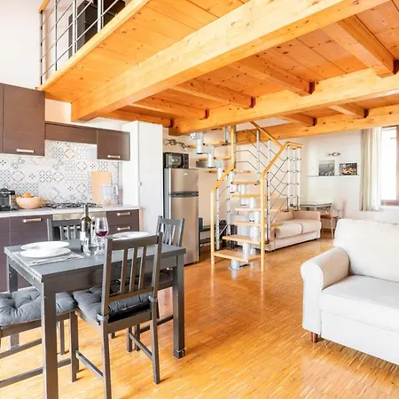 Il Loft Di Via Gluck - Exclusive In Appartamento