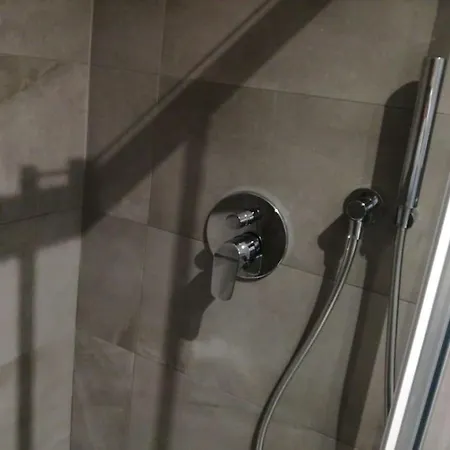 Mm3/repubblica, 2 Min. Da Staz.