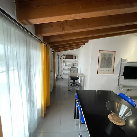 Apartment Canal *