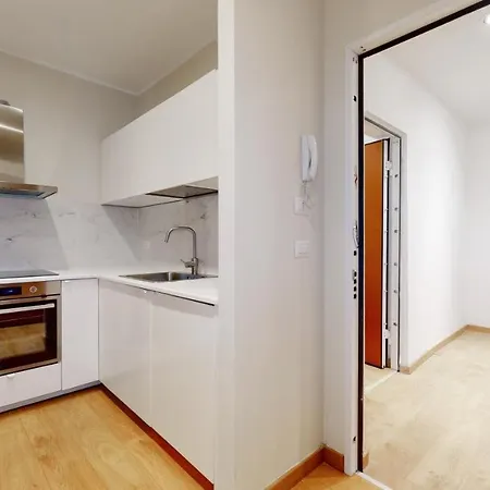 Sahi - Dei Dell'olimpo Porta Romana * Milano