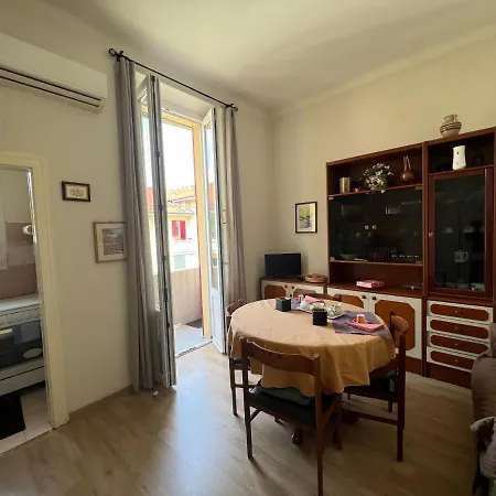 Apartamento Bilocale In Ottima Posizione