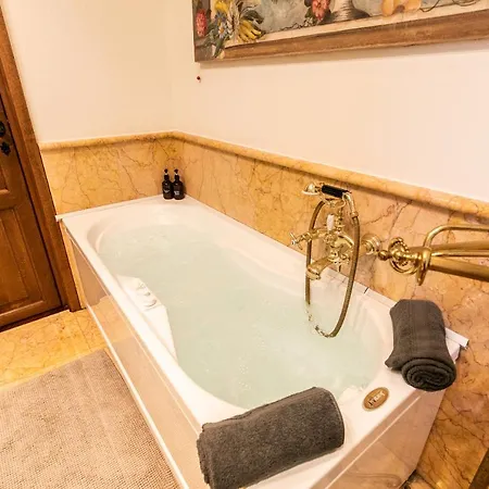 Apartment Klimt - Jacuzzi 5 Star - Luxury Design Milan
