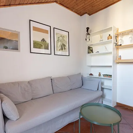Apartment Dateo Balcony Milan