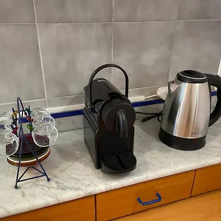 Navigli Hideaway - 5 Minutes From Metro * Milaan