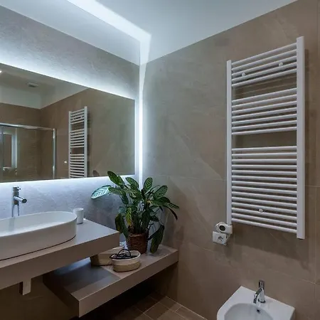 Loreto Design Loft דירה