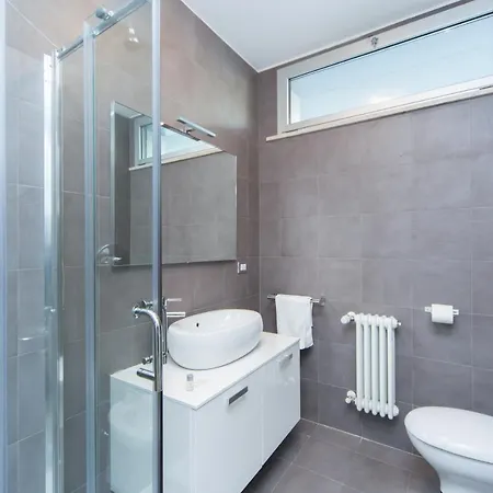 Appartement Housing32 *