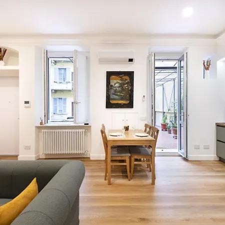 Easylife - - Gregorio 17 P2 - Porta Venezia شقة *