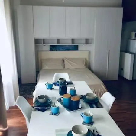 Flat 11 Mm1 Loreto Pasteur Con Posto Auto - P5 *