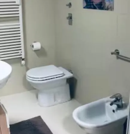 Flat 11 Mm1 Loreto Pasteur Con Posto Auto - P5