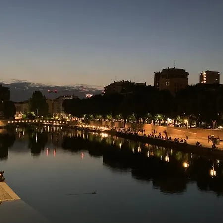 Cozy Tortona Navigli 아파트