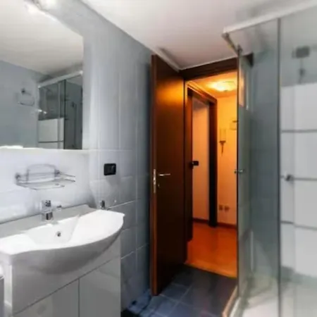 Apartment Bilocale Al Nolo, Metropolitana Mm1 Pasteur