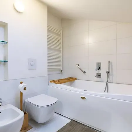 Apartment Primopiano - Battaglia B *