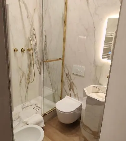 Marcora 6 G Luxury Living