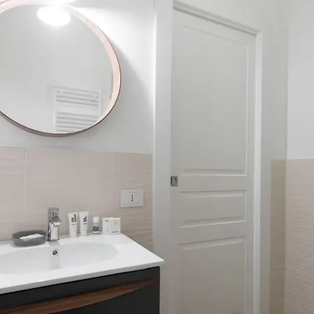 Italianway - Raffaello Sanzio 7 *