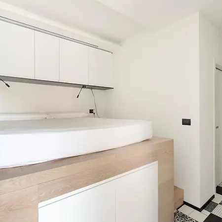 Apartmán Renovated Apts Milán