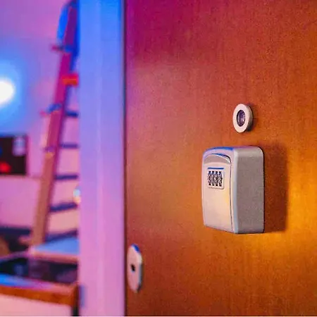 Aria Condizionata, Loft A 13' Dal Duomo Con Ampio Balcone Wifi E Netflix * Μιλάνο
