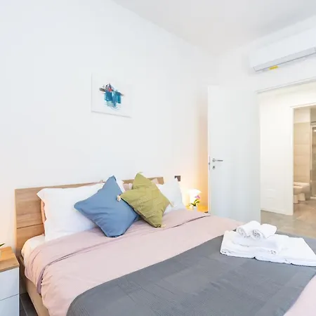 Khl - Sansiro, Tatil Evi Milano