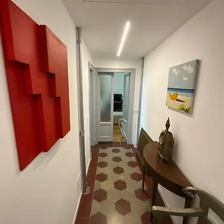Sansiro 74 House * Milán