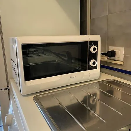 Appartement Navigli Hideaway - 5 Minutes From Metro