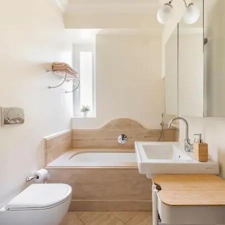 Апартаменты Il Giardino Garden View Милан