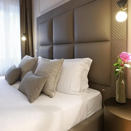 Prestige Boutique - Piazza Duomo View Apartment