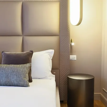 Prestige Boutique - Piazza Duomo View Apartment
